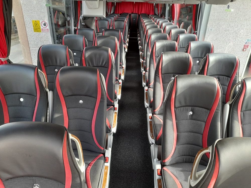 Noleggio Pullman: Pullman Irizar I6 in autonoleggio Rimini